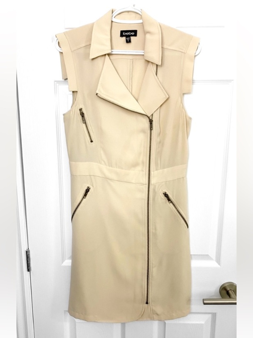 Classic Beige Collared Dress w/ Front Zip Closure
